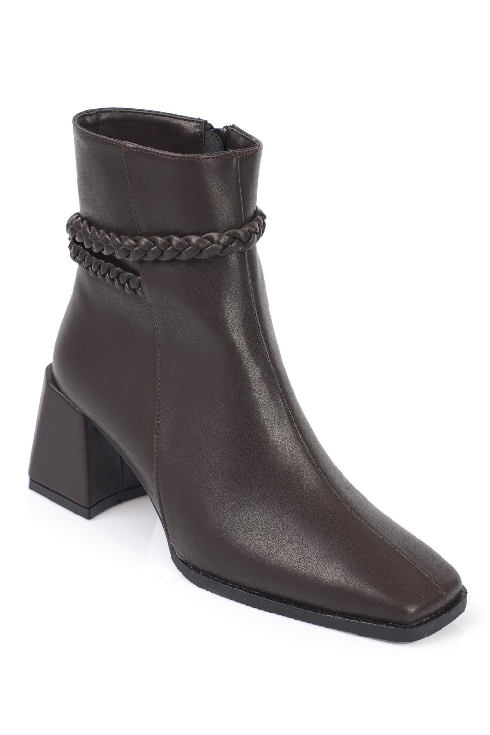 Capone Ankle Height Blunt Toe Side Zipper Braid Detail Woman Booties