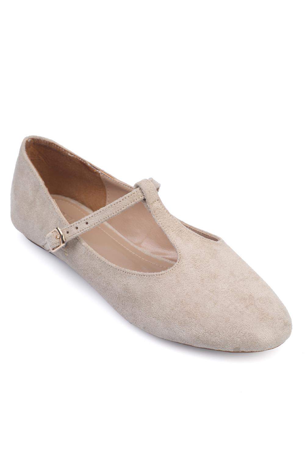 Capone Buckled Women Beige Ballerina