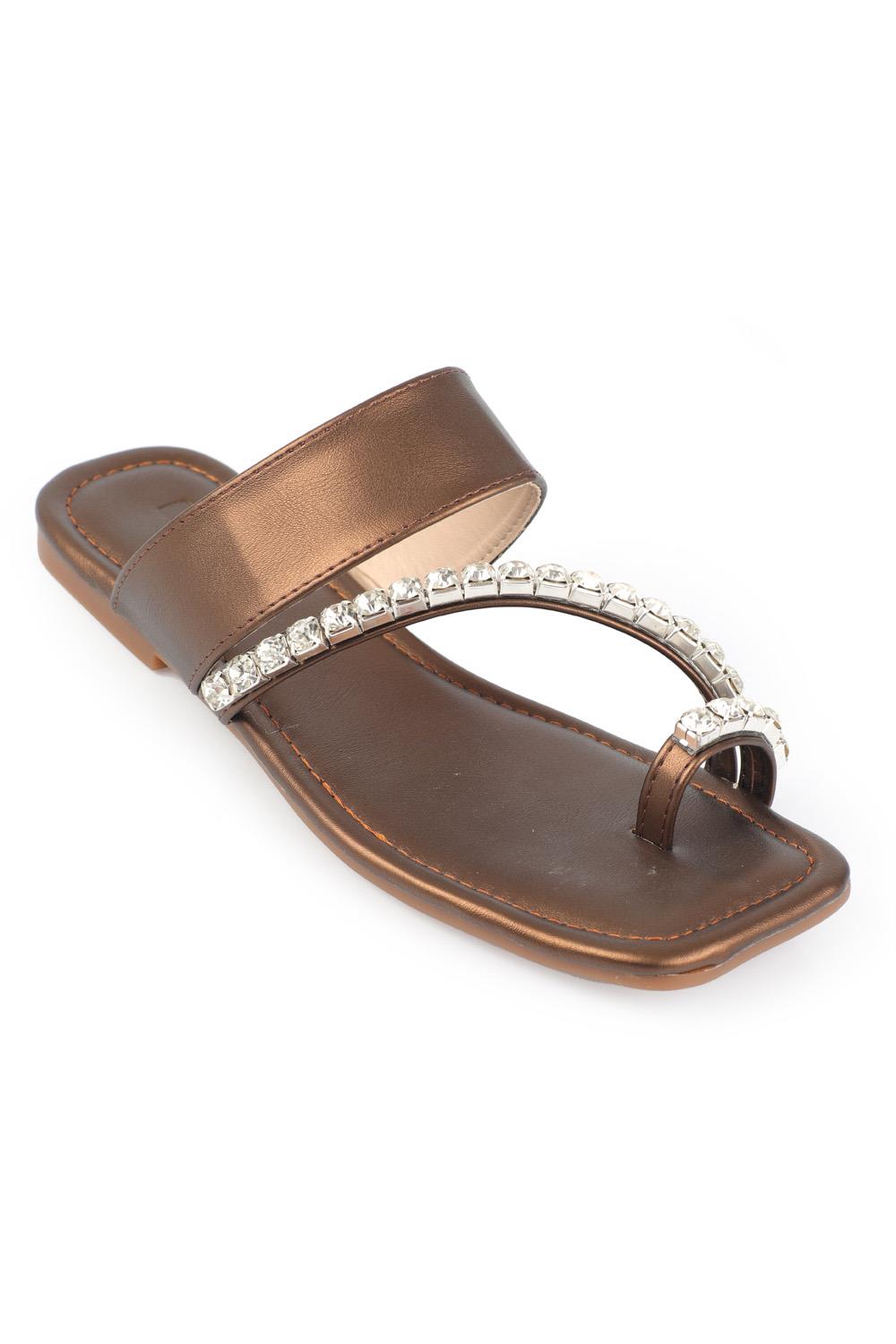 Capone Crystal Embellished Toe Ring Flat Woman Sandals