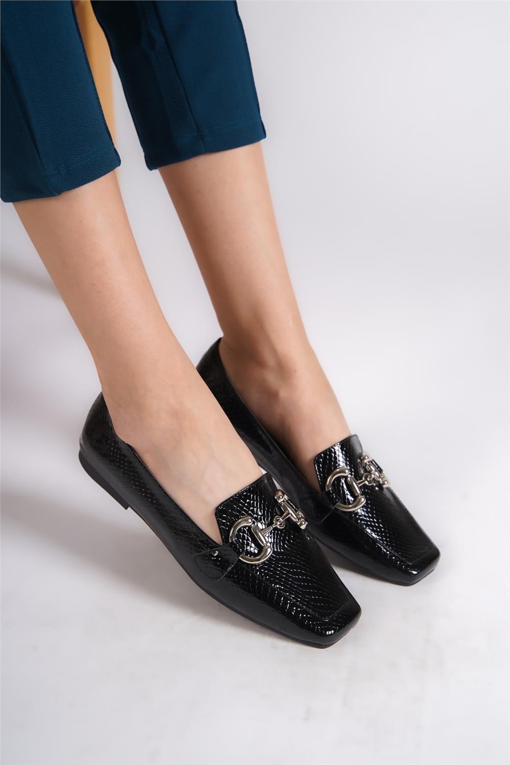 Capone Flat Toe Women Black Loafers With Metal Heart Buckle Accessory