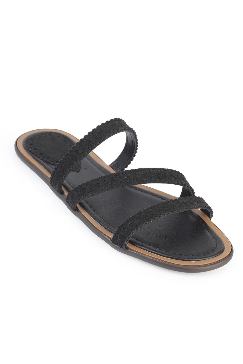 Capone Helene Thong Women Black Sandal