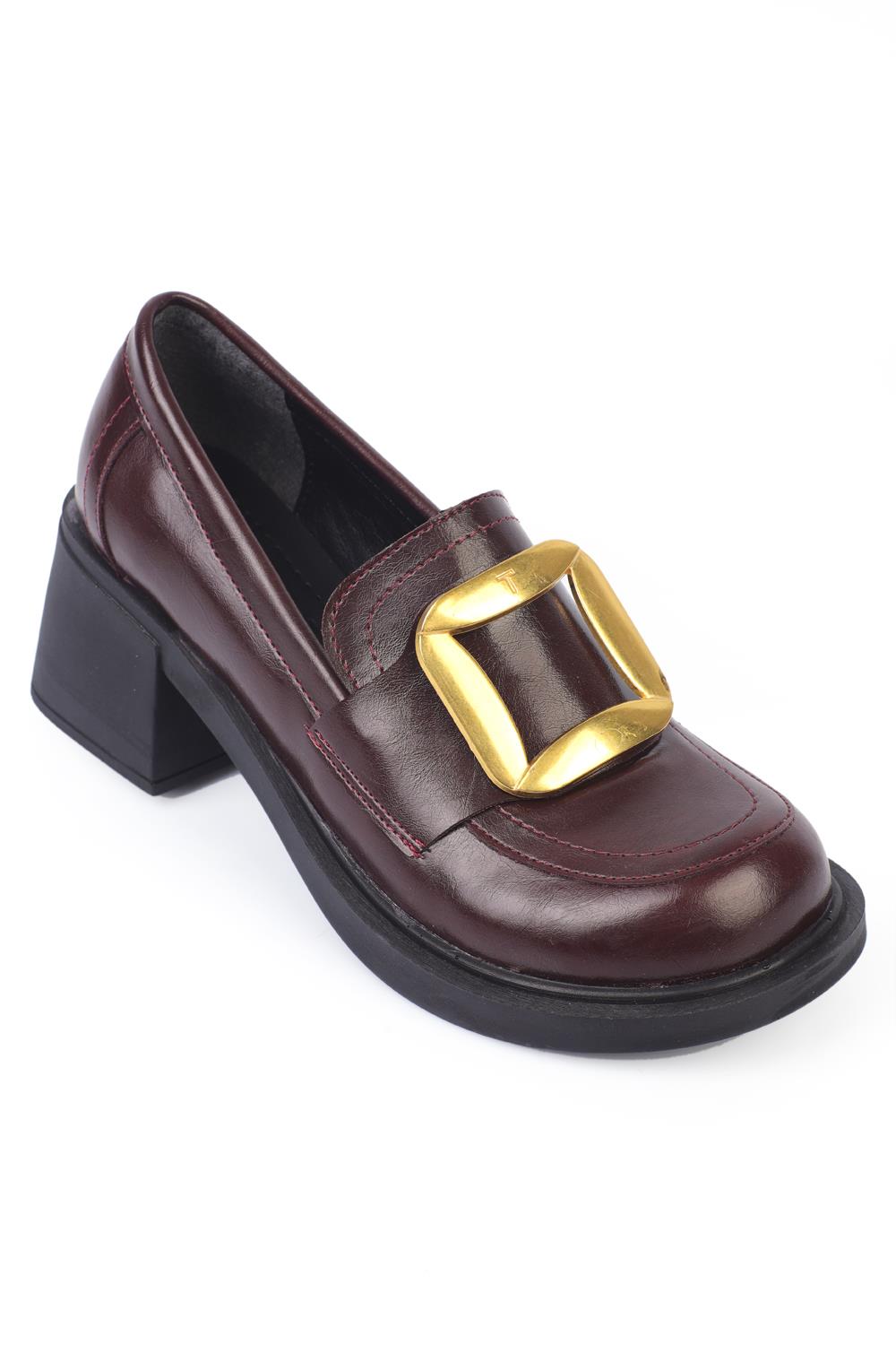 Capone Metal Buckled Women Burgundy Loafers