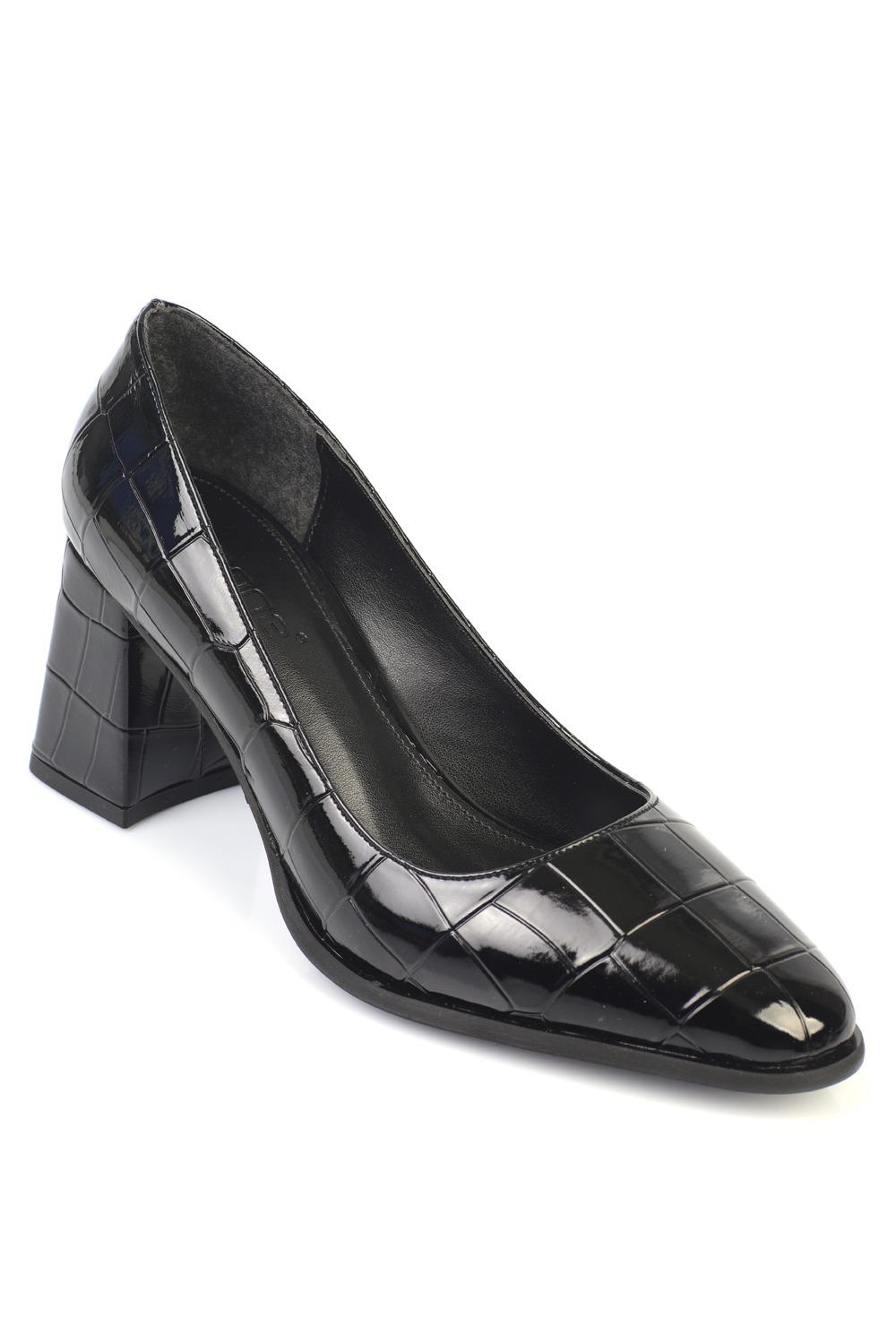 Capone Mid-Heel Women Black Shoes