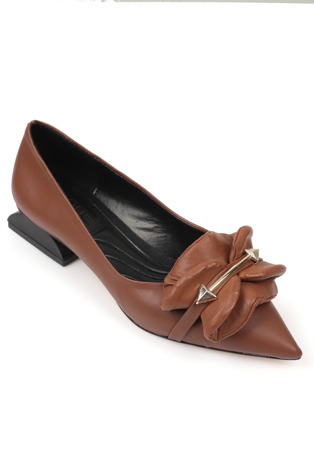 Capone Outfitters 1060 Women Tan Ballerina