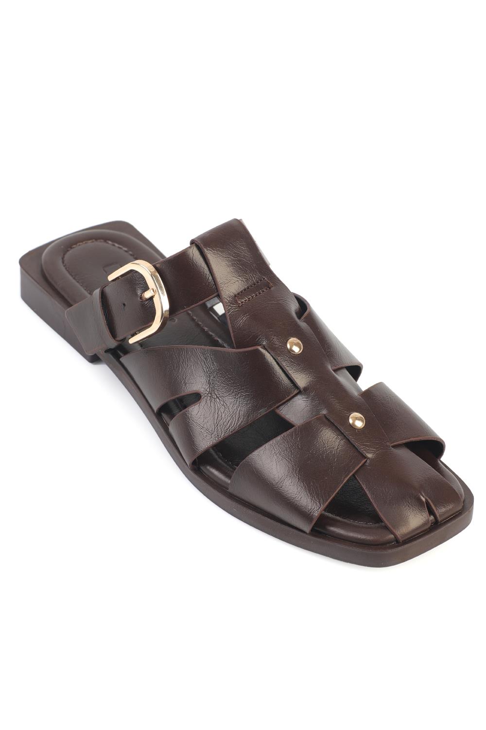 Capone Outfitters 2001 Women Brown Sandal
