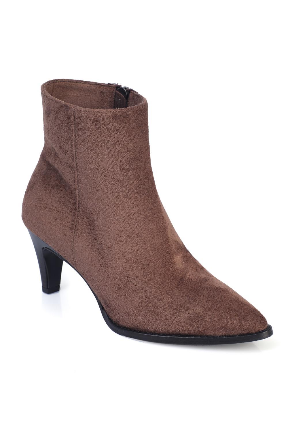 Capone Outfitters 213 Women Sued Brown Boot