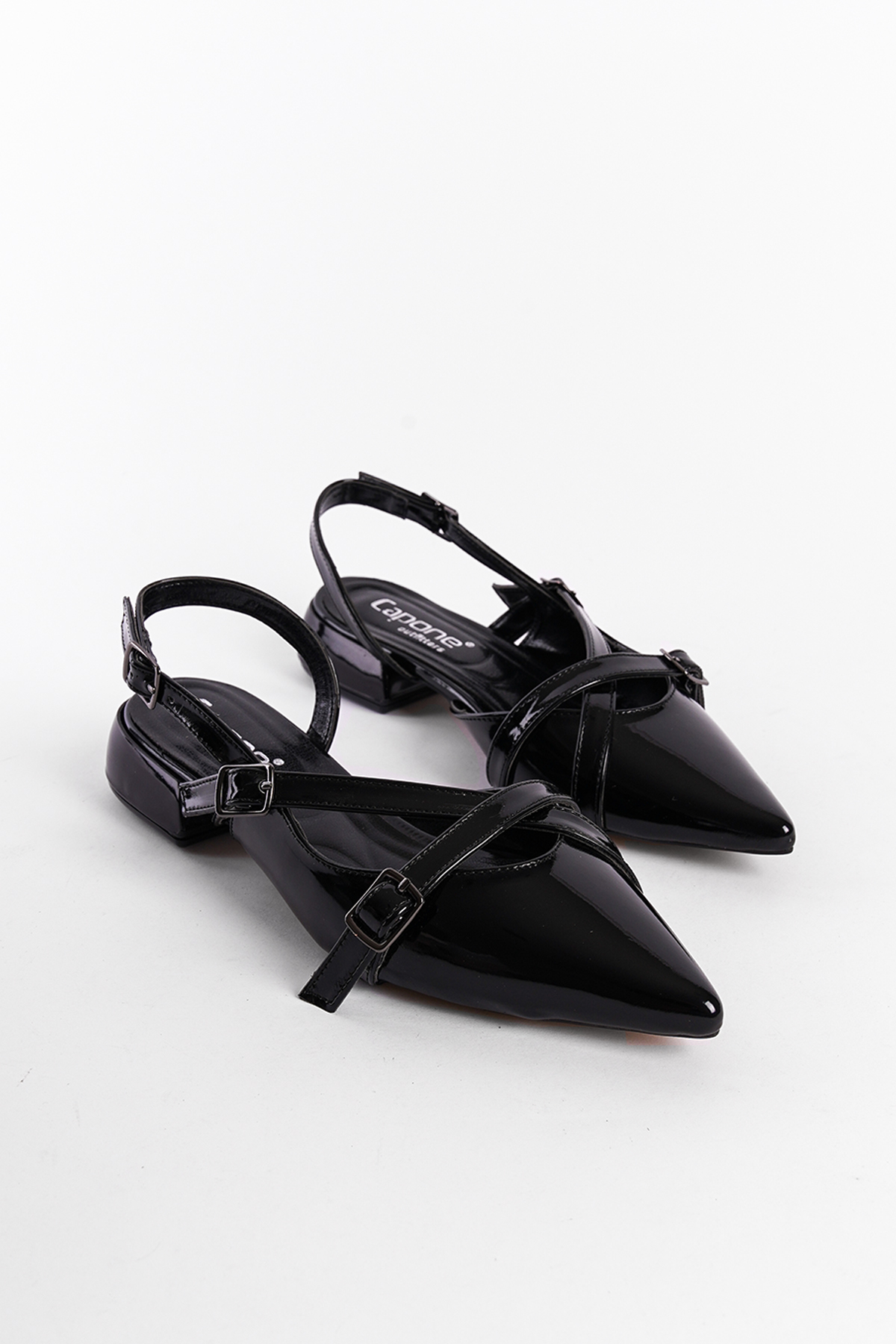Capone Outfitters 727 Women Patent Black Heeled