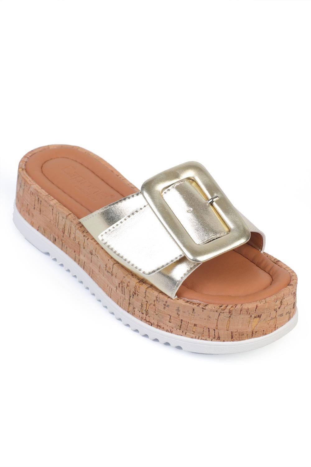 Capone Outfitters 83 Women Metallic Gold Sandal