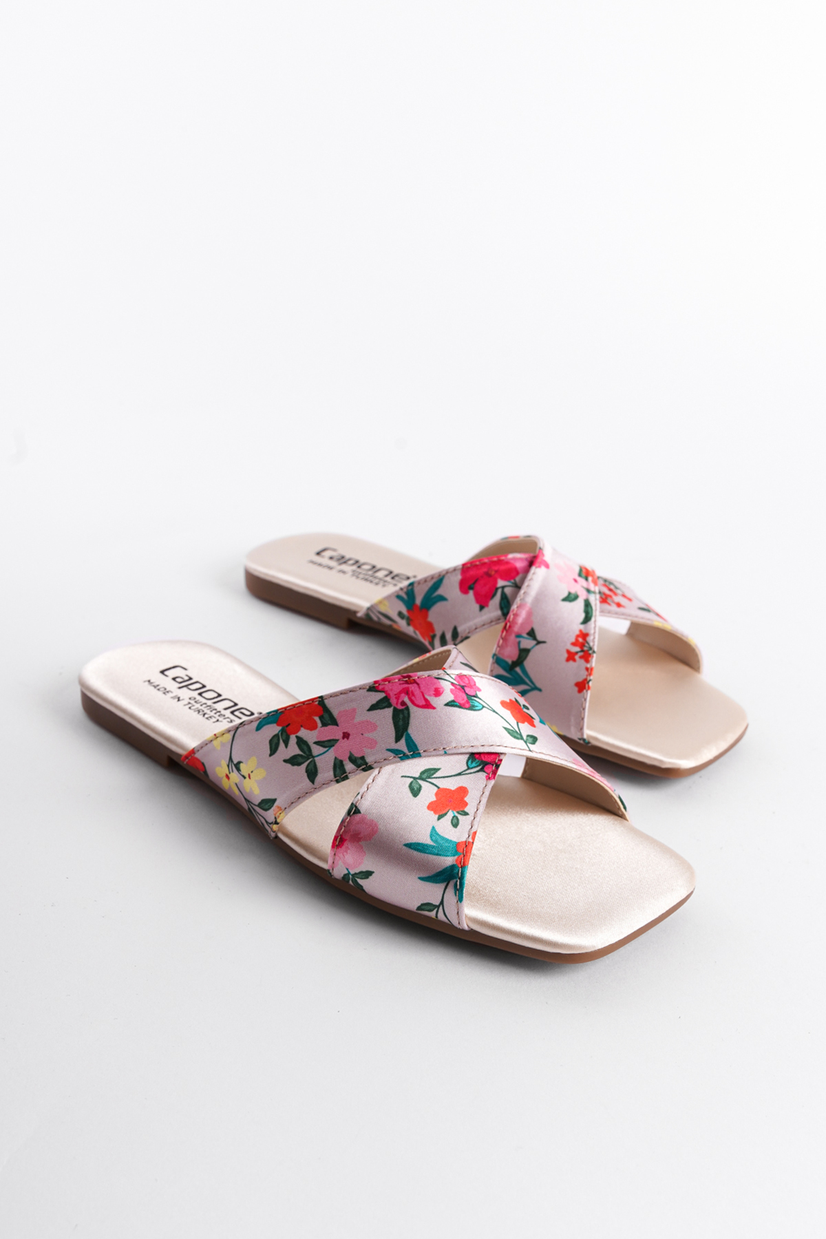 Capone Outfitters 8610 Women Beige Sandal
