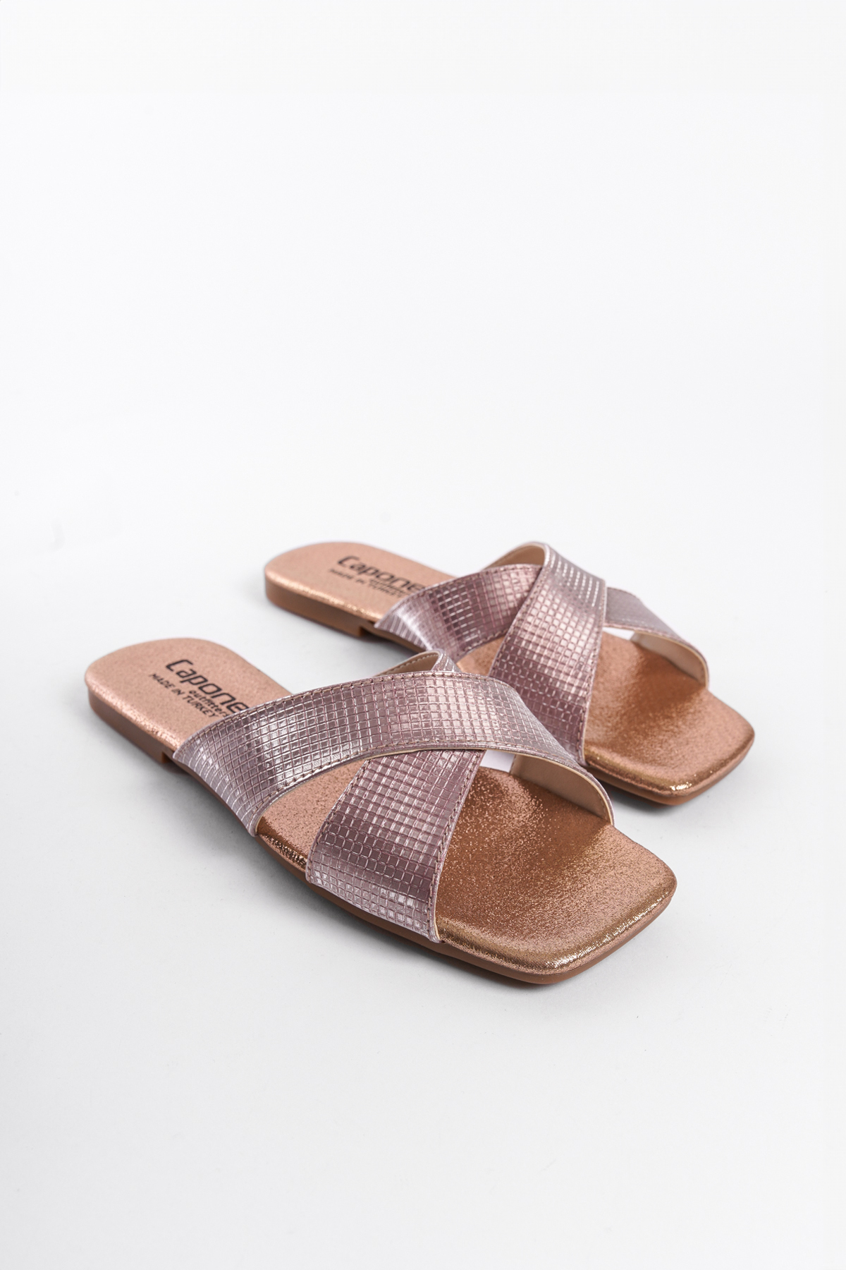 Capone Outfitters 8610 Women Rose Sandal