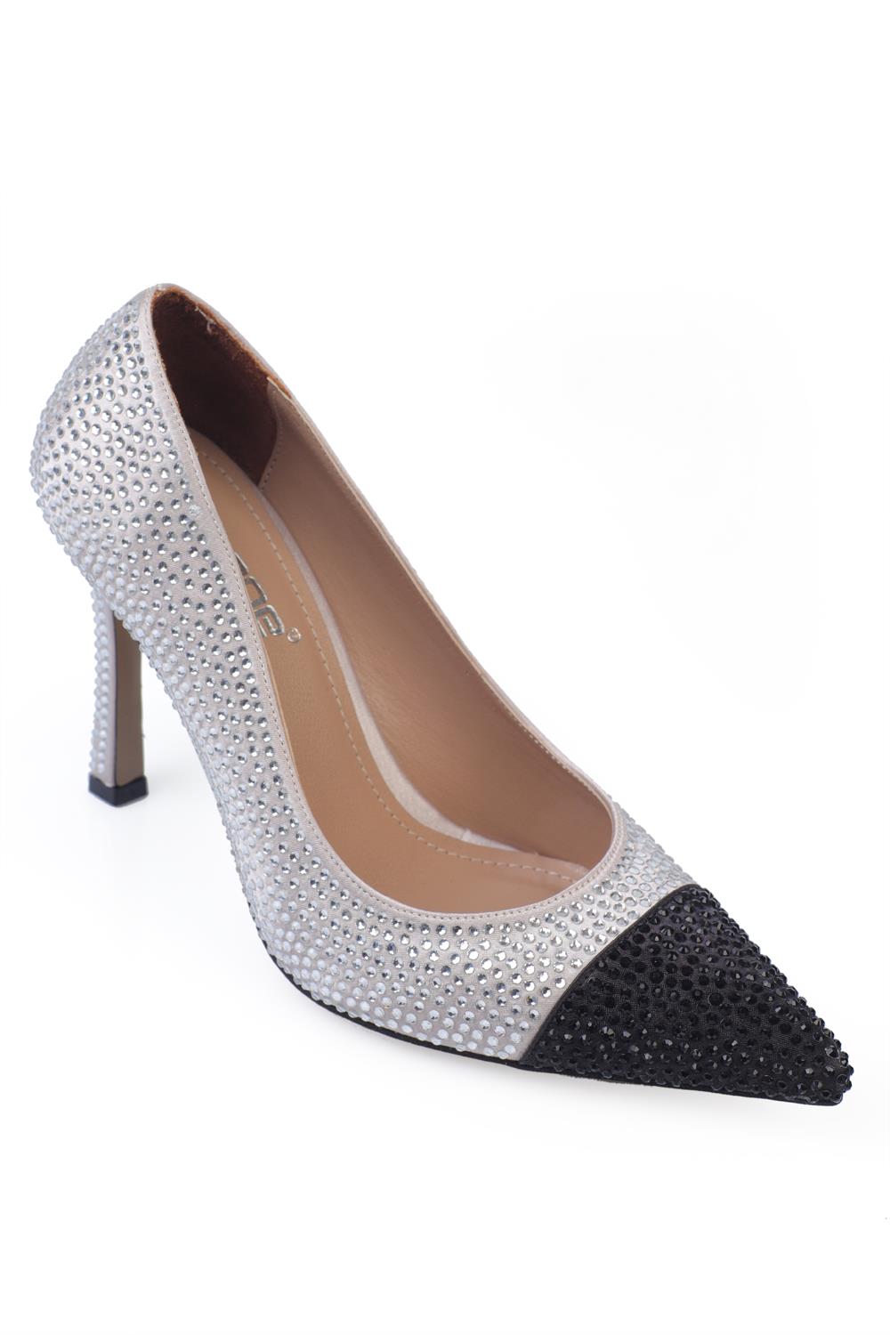 Capone Outfitters 8703 Women Gold Stiletto