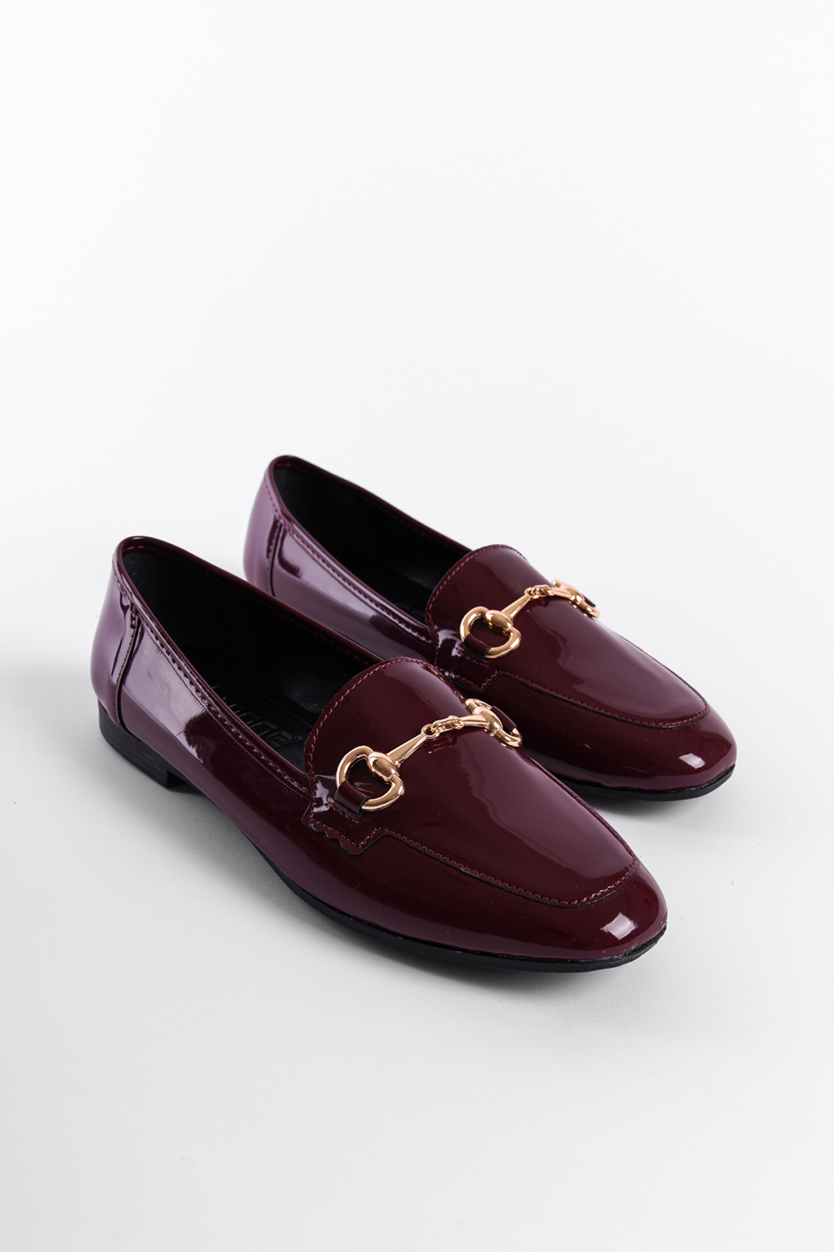Capone Outfitters B22 Women Patent Burgundy Ballerina