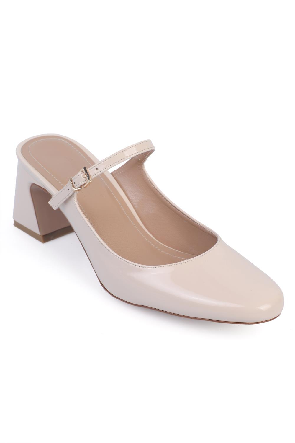Capone Outfitters F802 Women Patent Beige Sandal