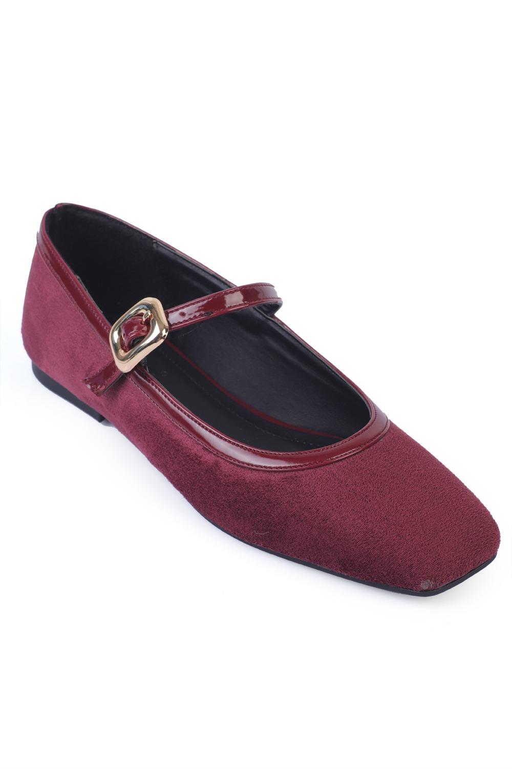 Capone Outfitters F90 Women Burgundy Ballerina