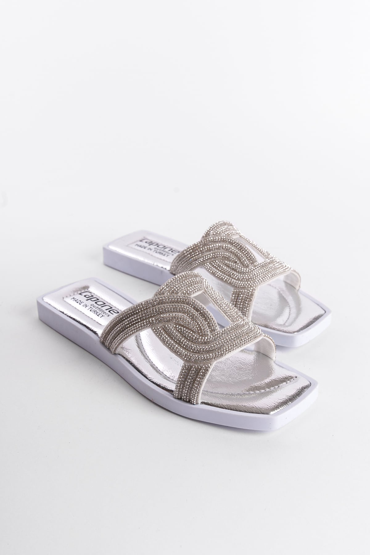 Capone Outfitters HRM09 Women Silver Sandal