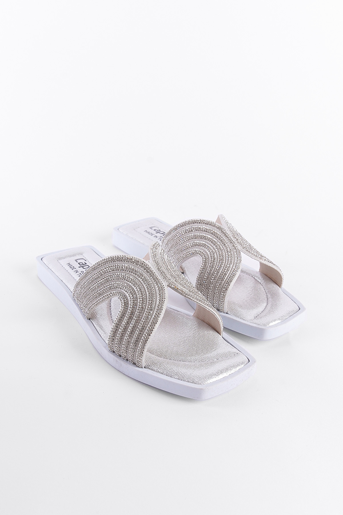 Capone Outfitters HRM11 Women Silver Sandal