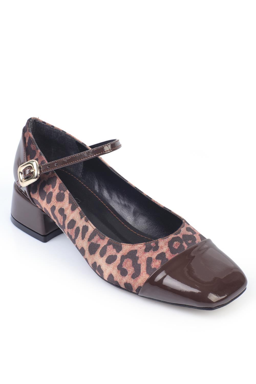 Capone Outfitters M105 Women Brown Heeled