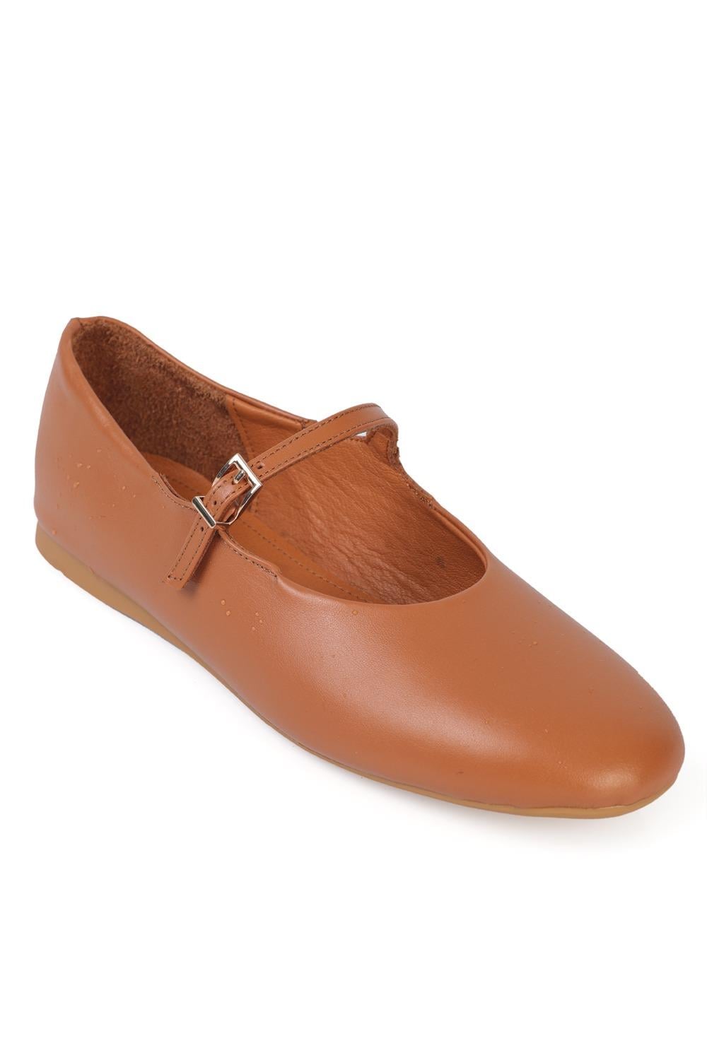 Capone Outfitters S27 Women Honey Ballerina