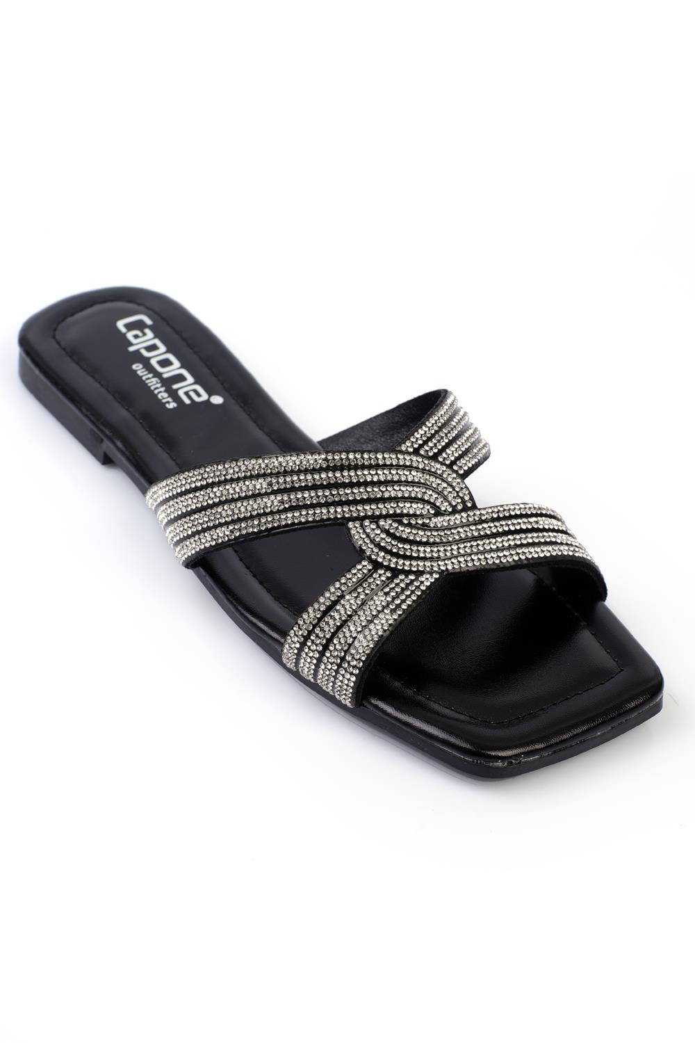 Capone Outfitters SH60 Women Black Sandal
