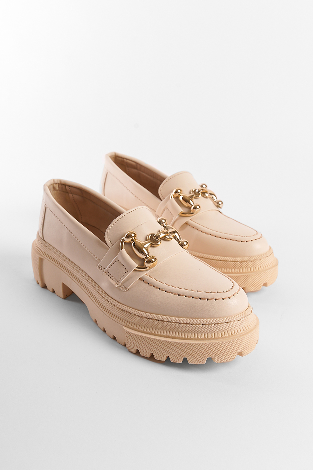 Capone Oval Toe Metal Bouckle Track Sole Woman Loafer