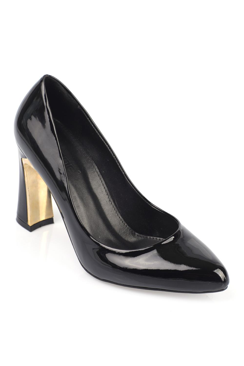 Capone Patent Leather Metal Detail High Hell Women Black Shoes