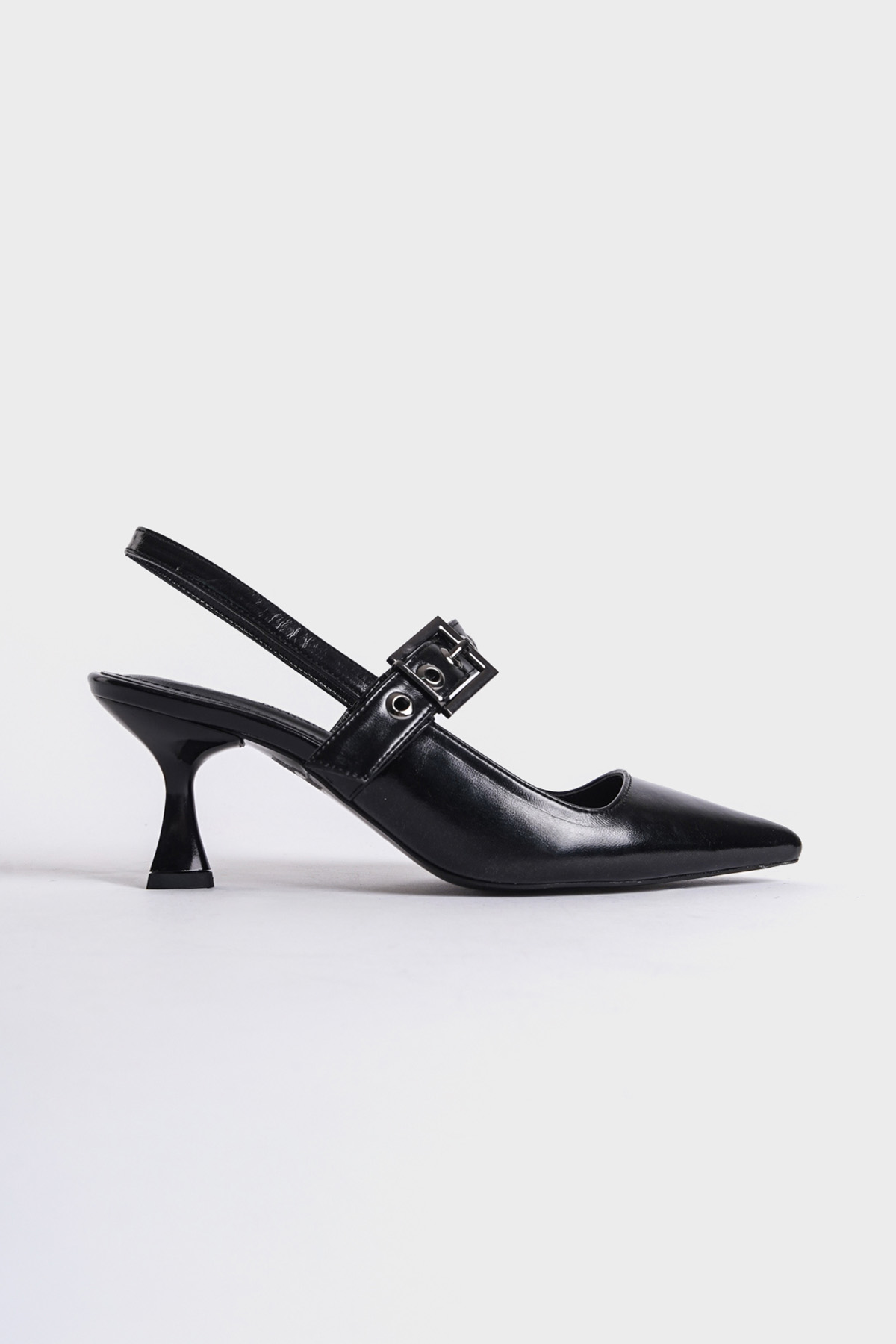 Capone Pointed Toe Banded Buckle Detailed Mid Heeled Women Metallic Black Shoes