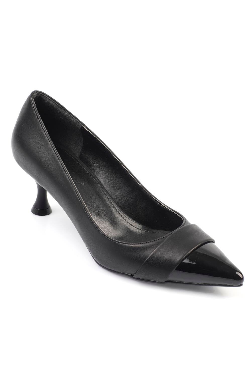 Capone Pointed Toe Patent Leather Detailed Mid Heel Woman Shoes
