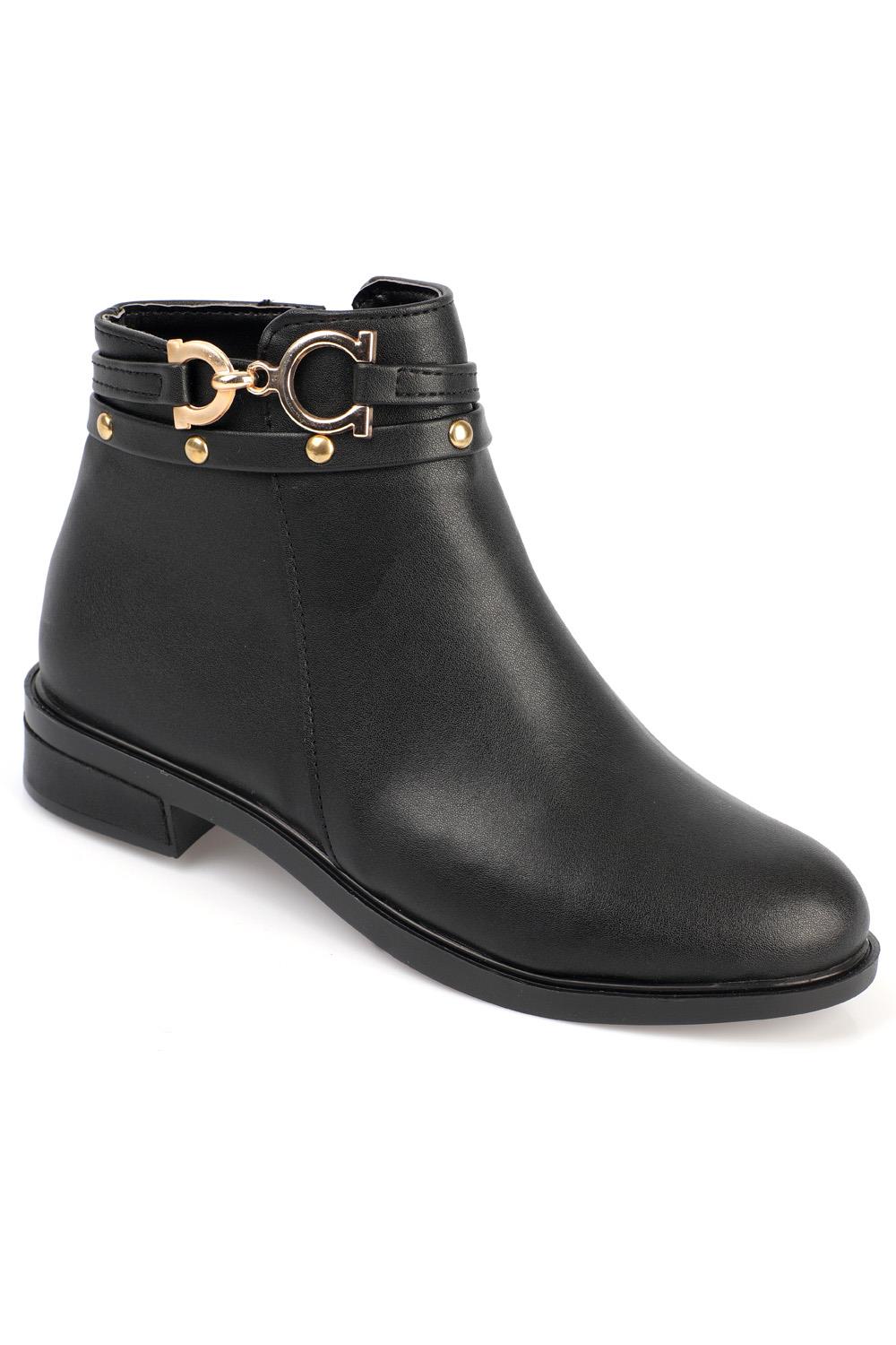 Capone Round Toe Ankle Height Side Metal Accessory Woman Boots