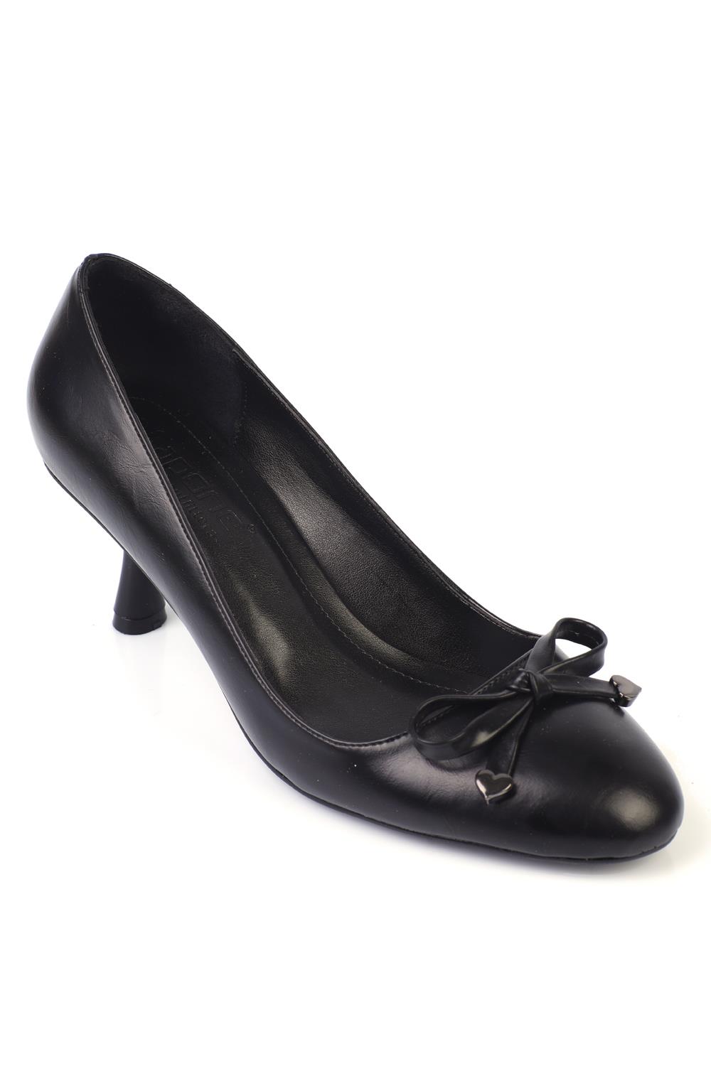 Capone Round-Toe Buckled Mid-Heeled Women Black Shoes