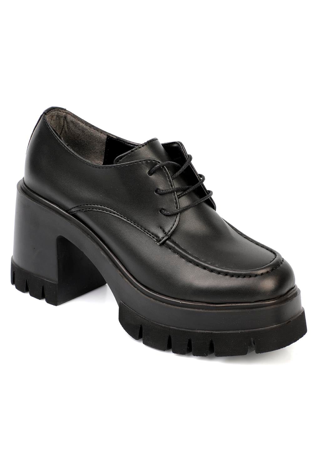 Capone Round Toe Laced Mid Heel Woman Loafer
