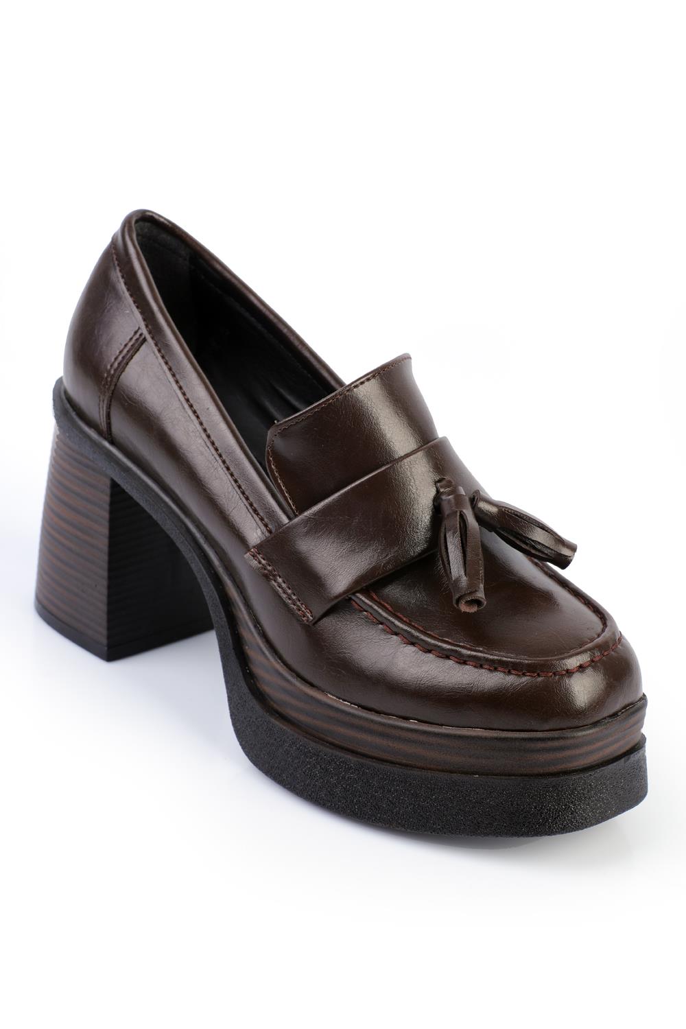 Capone Round Toe Tasseled Mid Heel Woman Loafer