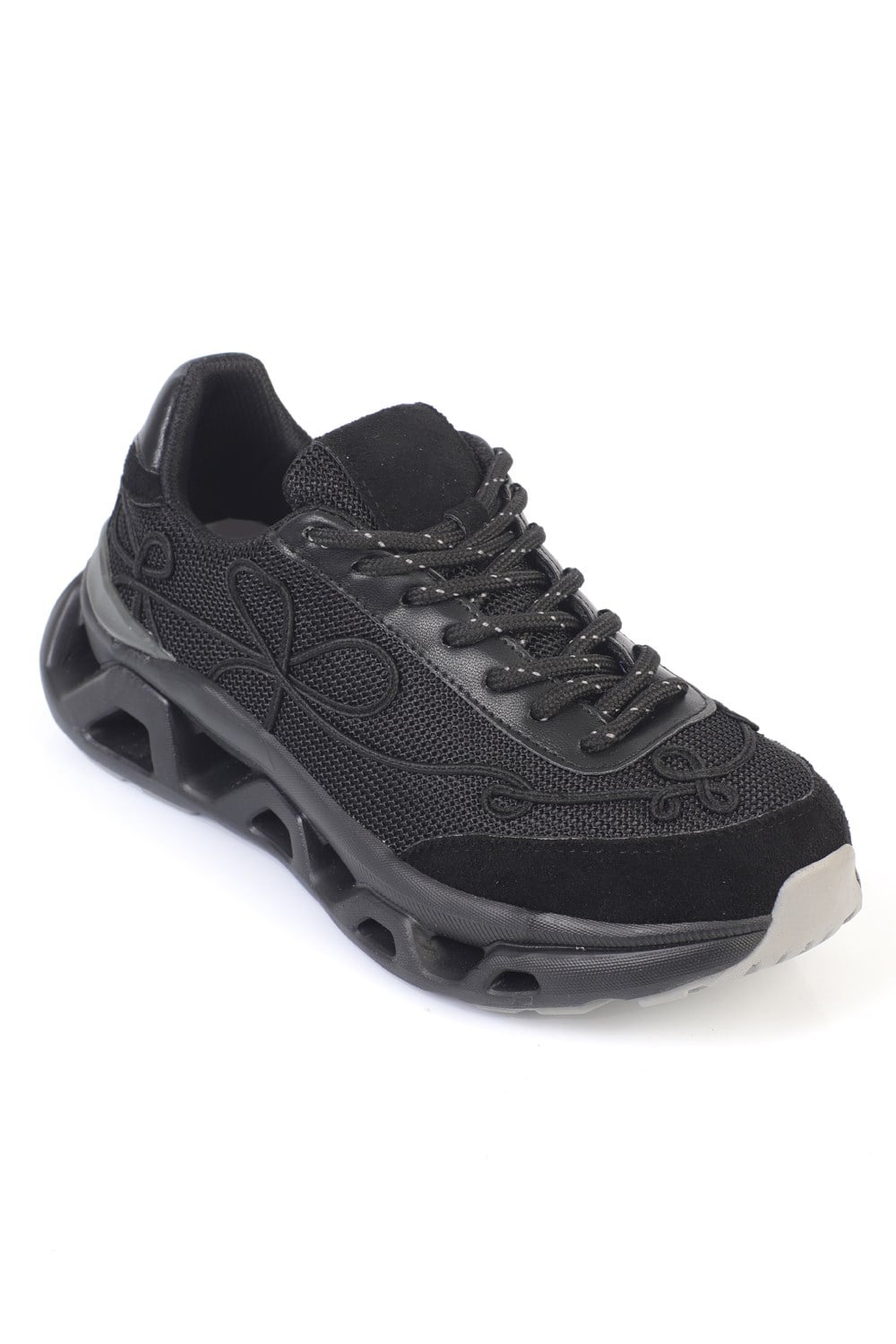 Capone Ruth Mesh Lightweight Cushioned Sole Comfort Women Black Sneaker