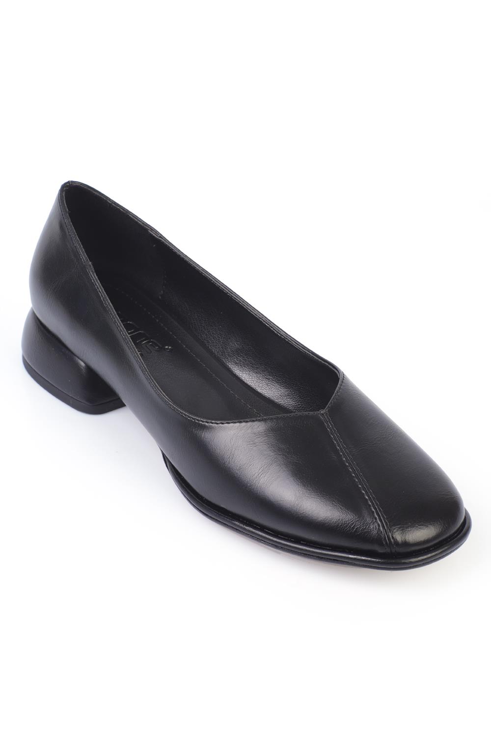 Capone Short-Heeled Comfort Women Black Shoes