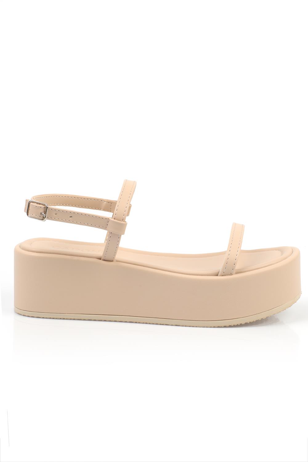 Women's Flat Sandals | Shoe Carnival