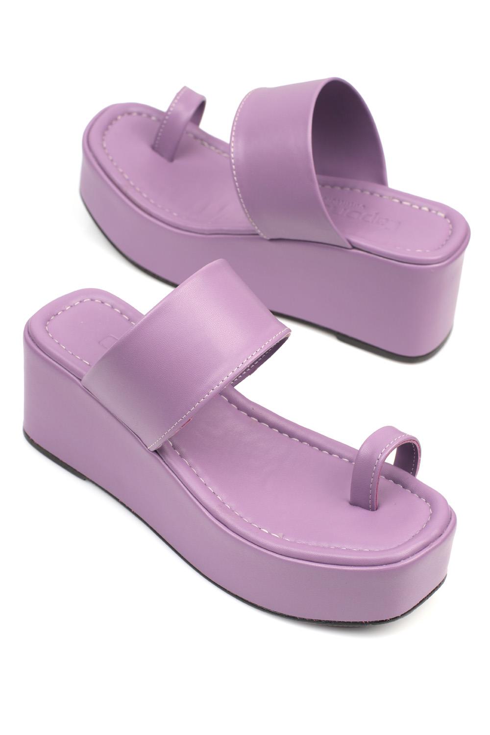 Capone Wedge Heel Thong Women Lilac Sandals