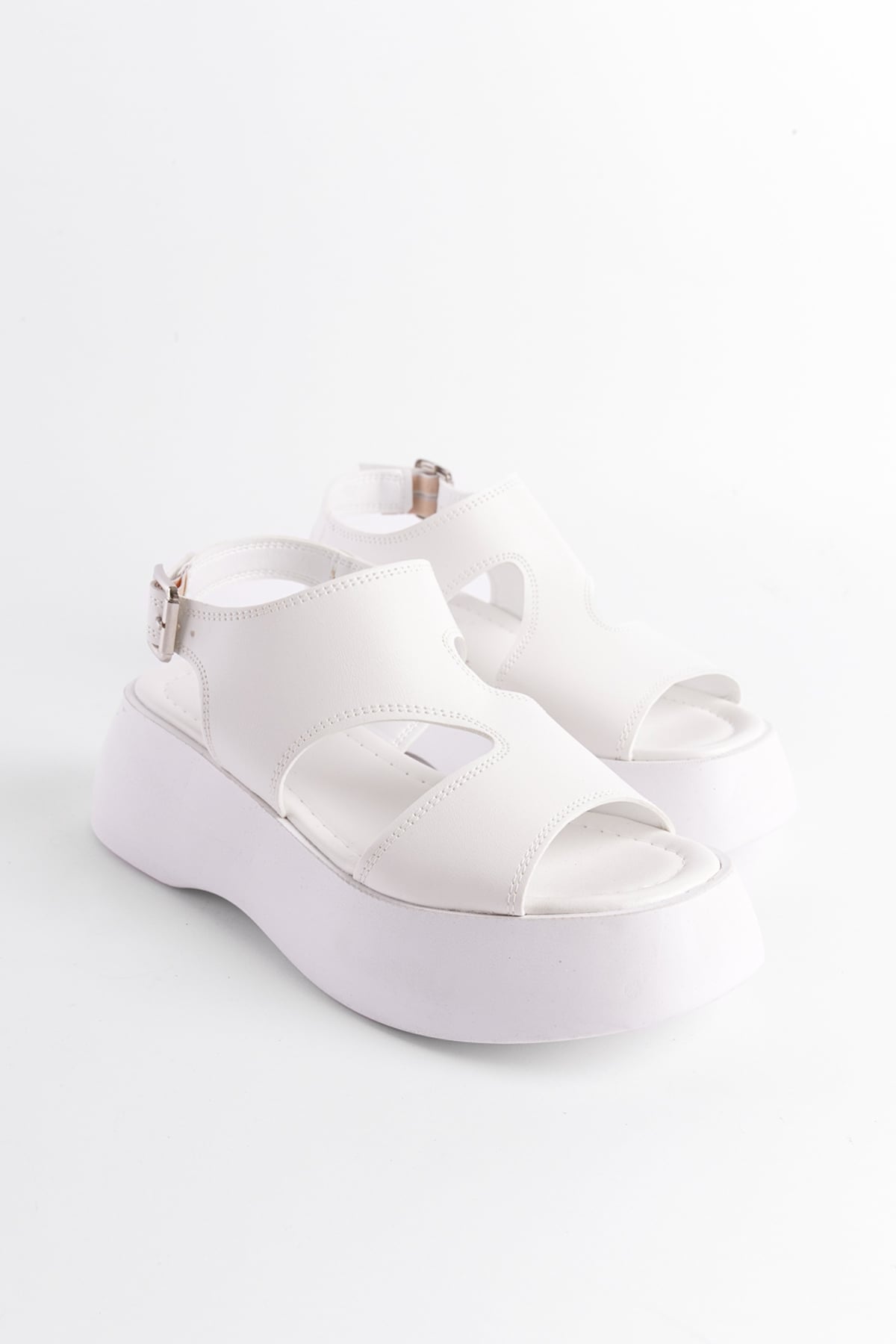 Capone Wedge Heel Women White Sandals