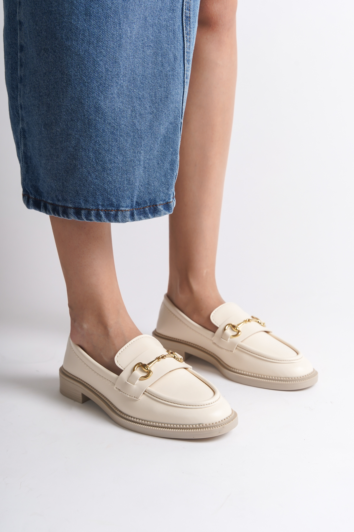 Capone Women Beige Loafer
