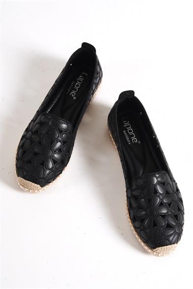 Capone Oval Toe Flower Pattern Woman Slip On Espadrille