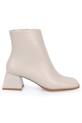 Capone Ankle Height Blunt Toe Side Zipper Woman Booties