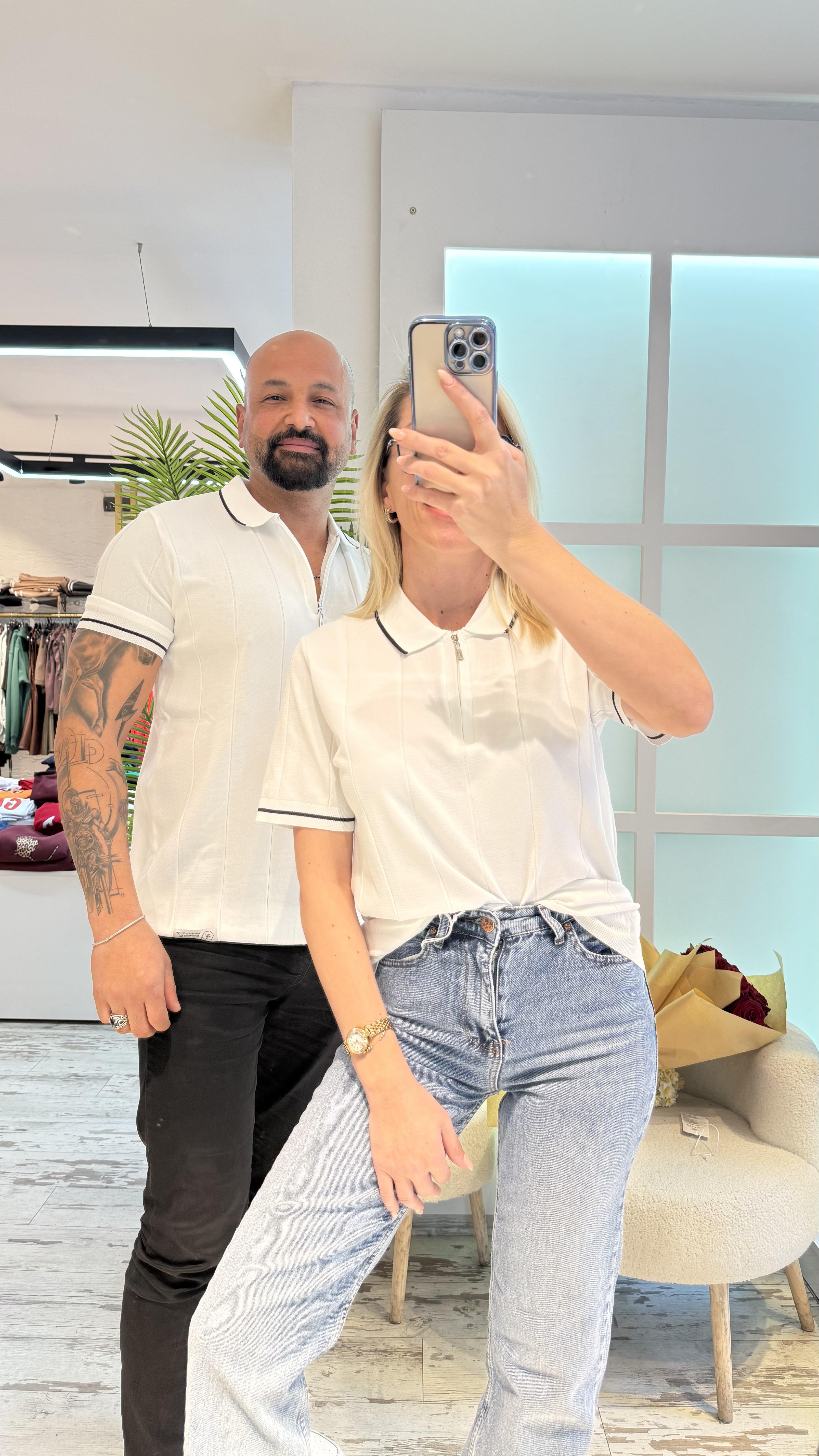 BEYAZ FERMUAR DETAY TRİKO TSHİRT