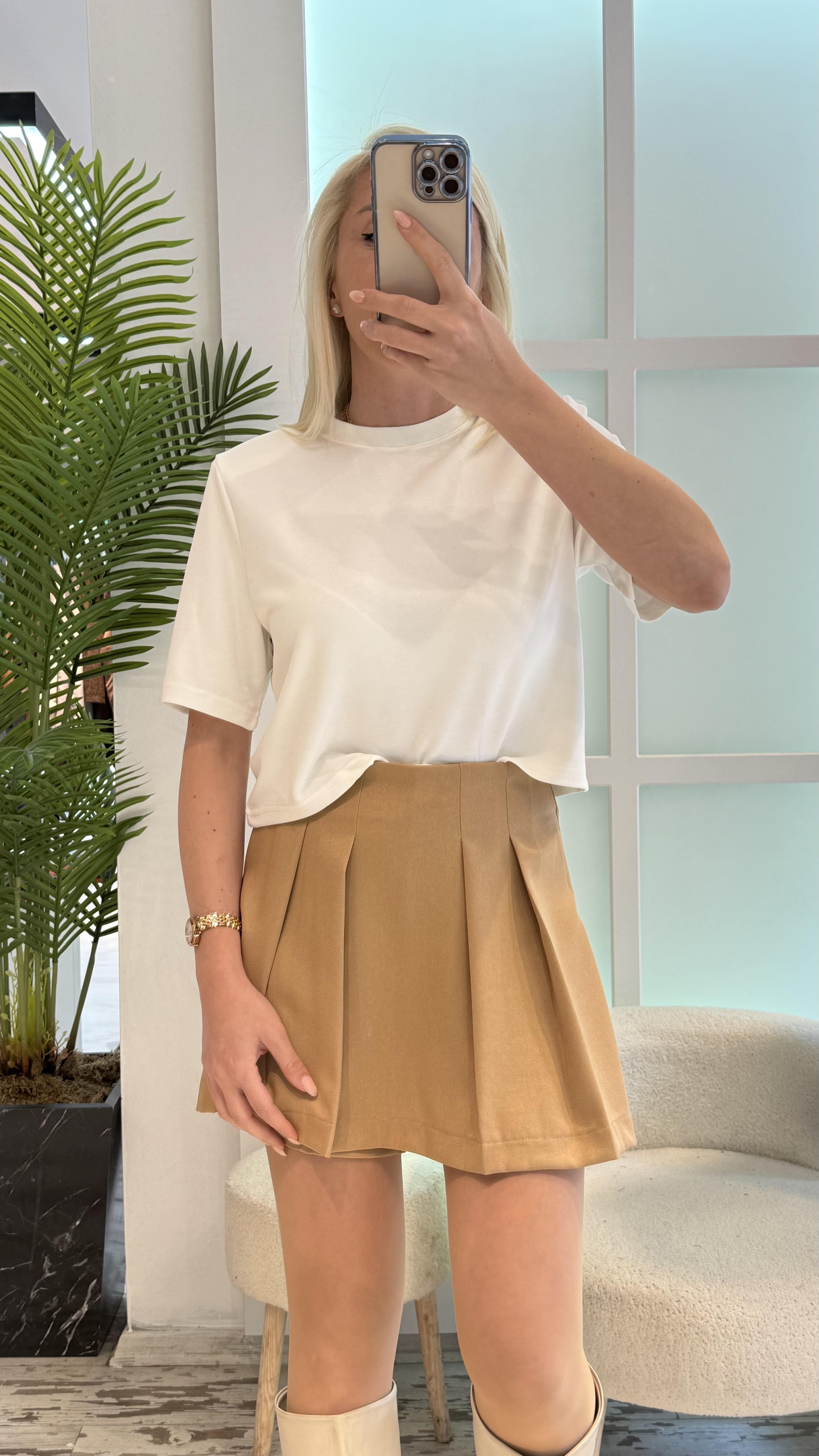 VAYOLA BİSİKLET YAKA VATKALI BEYAZ TSHIRT