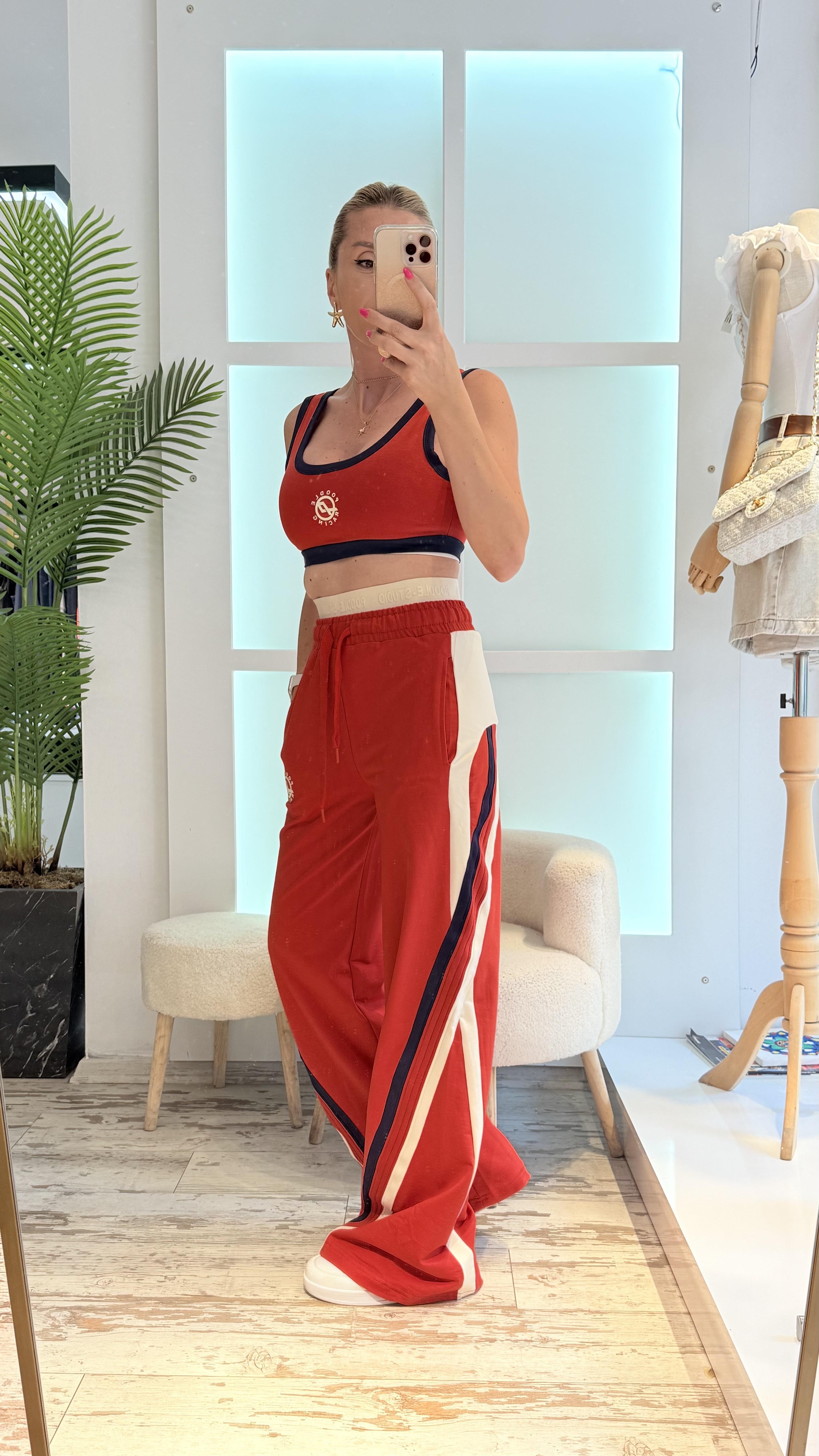 BRENDA EŞOFMAN TAKIMI 