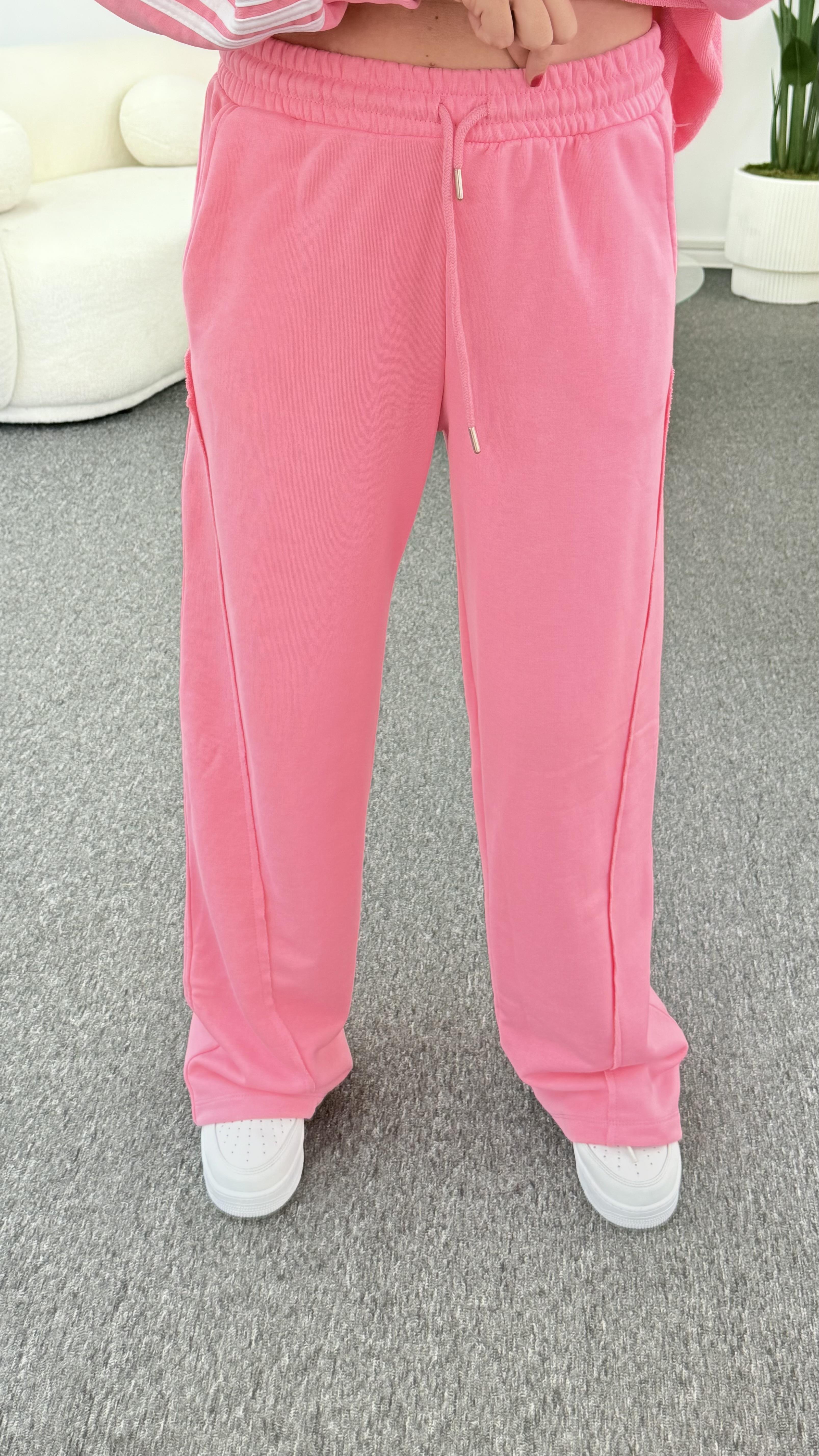 BRİSA PEMBE EŞOFMAN TAKIMI