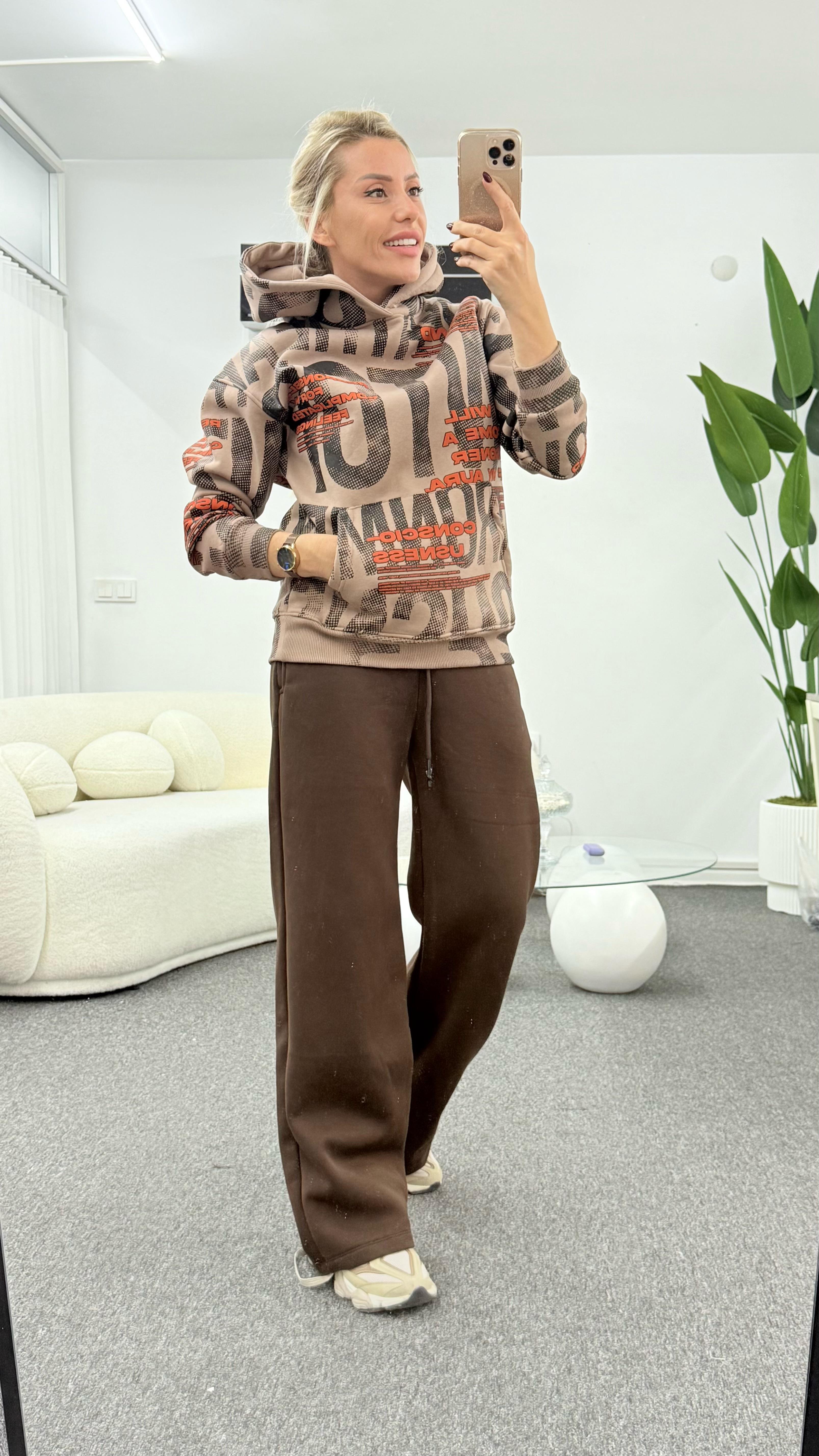 ÇAYNİ NEON TURUNCU YAZILI KAHVERENGİ SWEATSHIRT