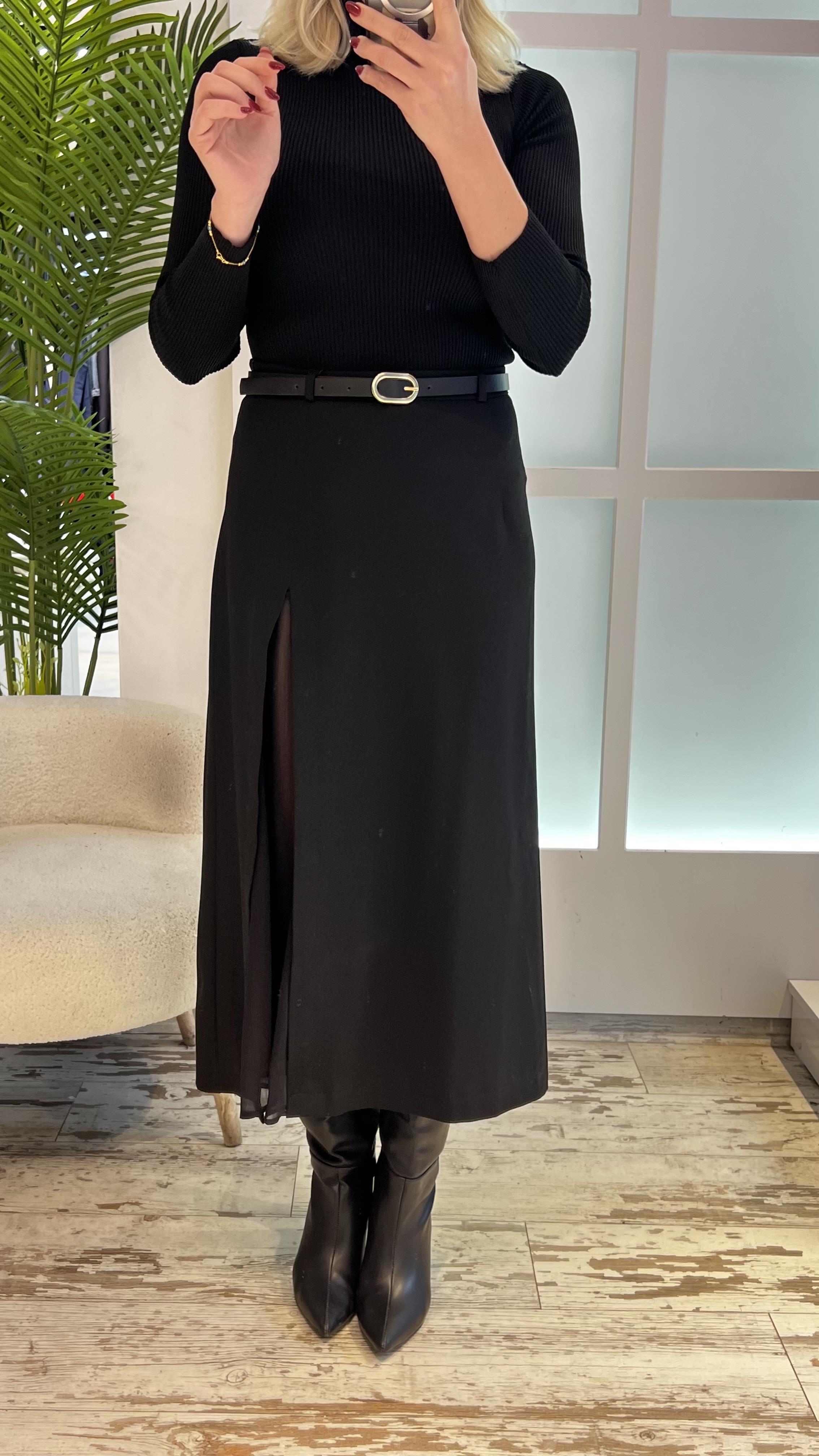 CHARME SİYAH YIRTMAÇLI ETEK