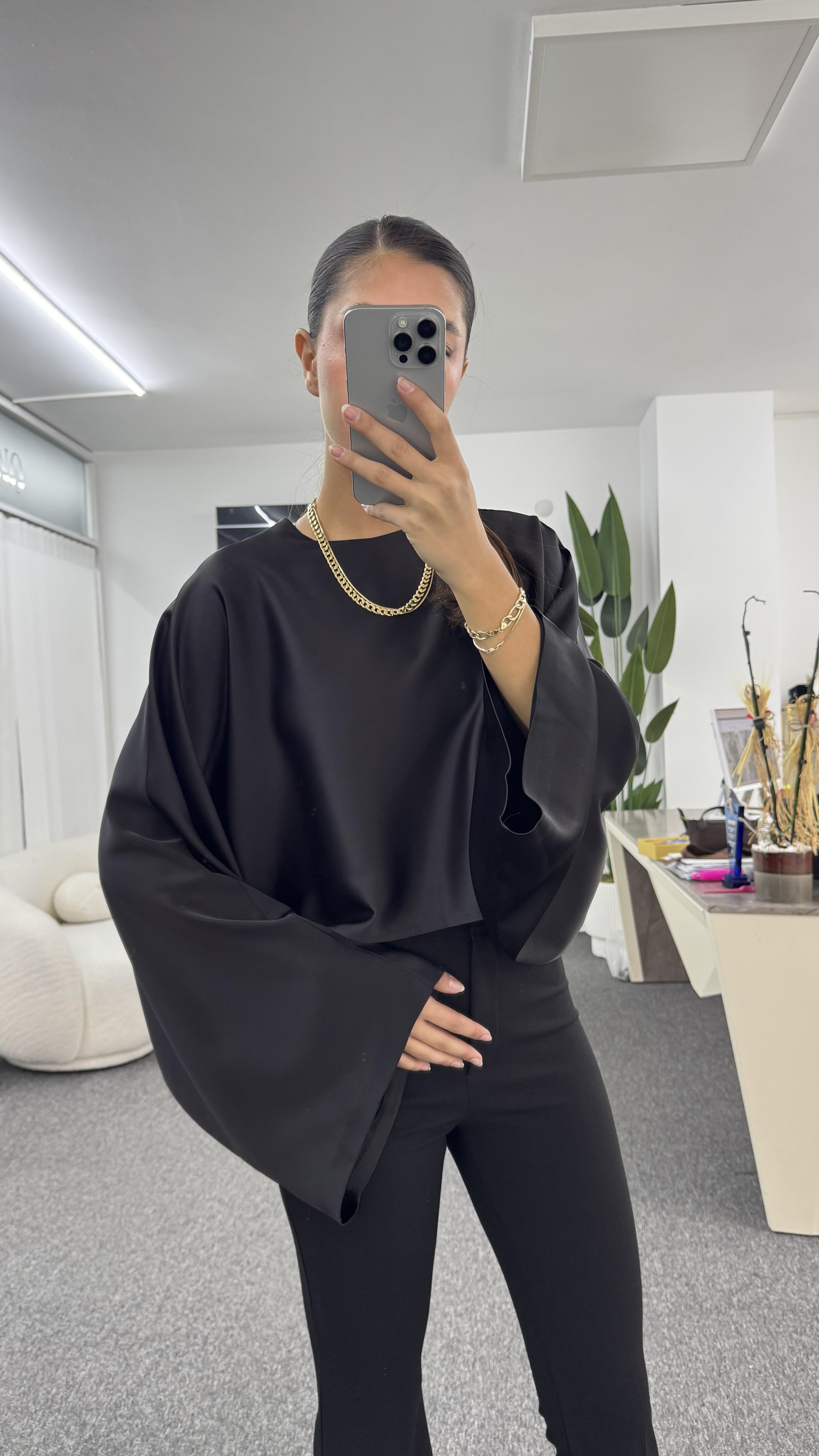 ENZO SİYAH SATEN BLUZ