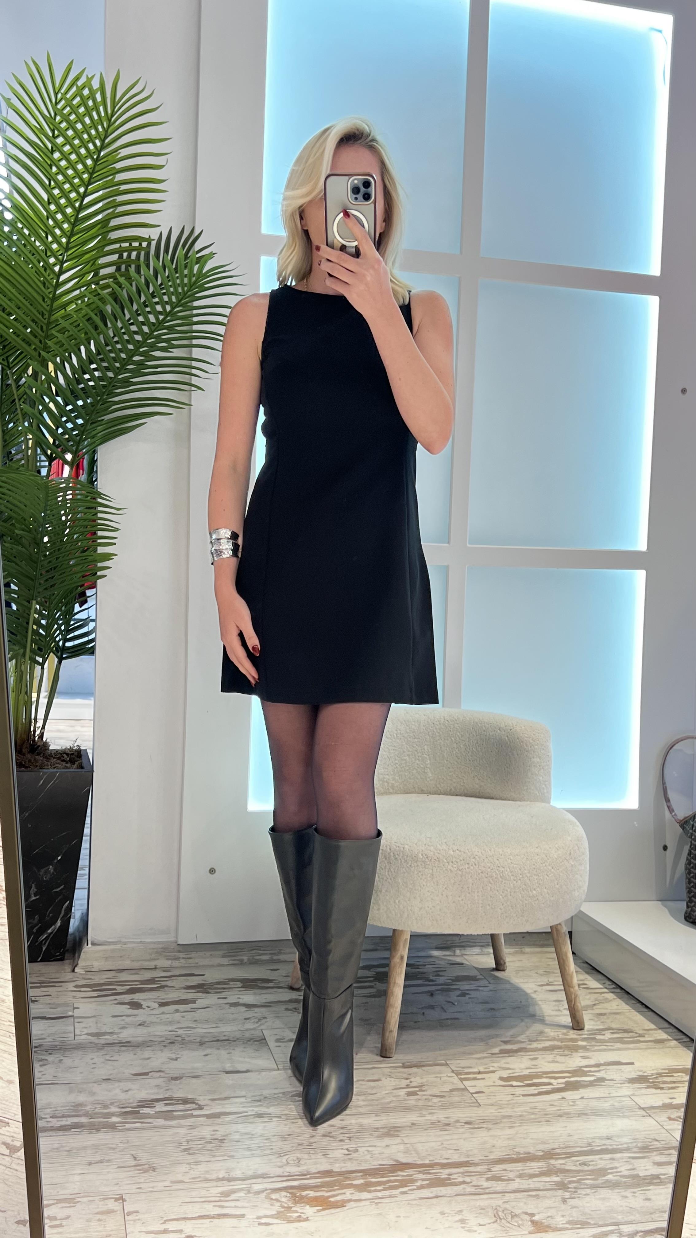 FLOOR SİYAH ELBİSE