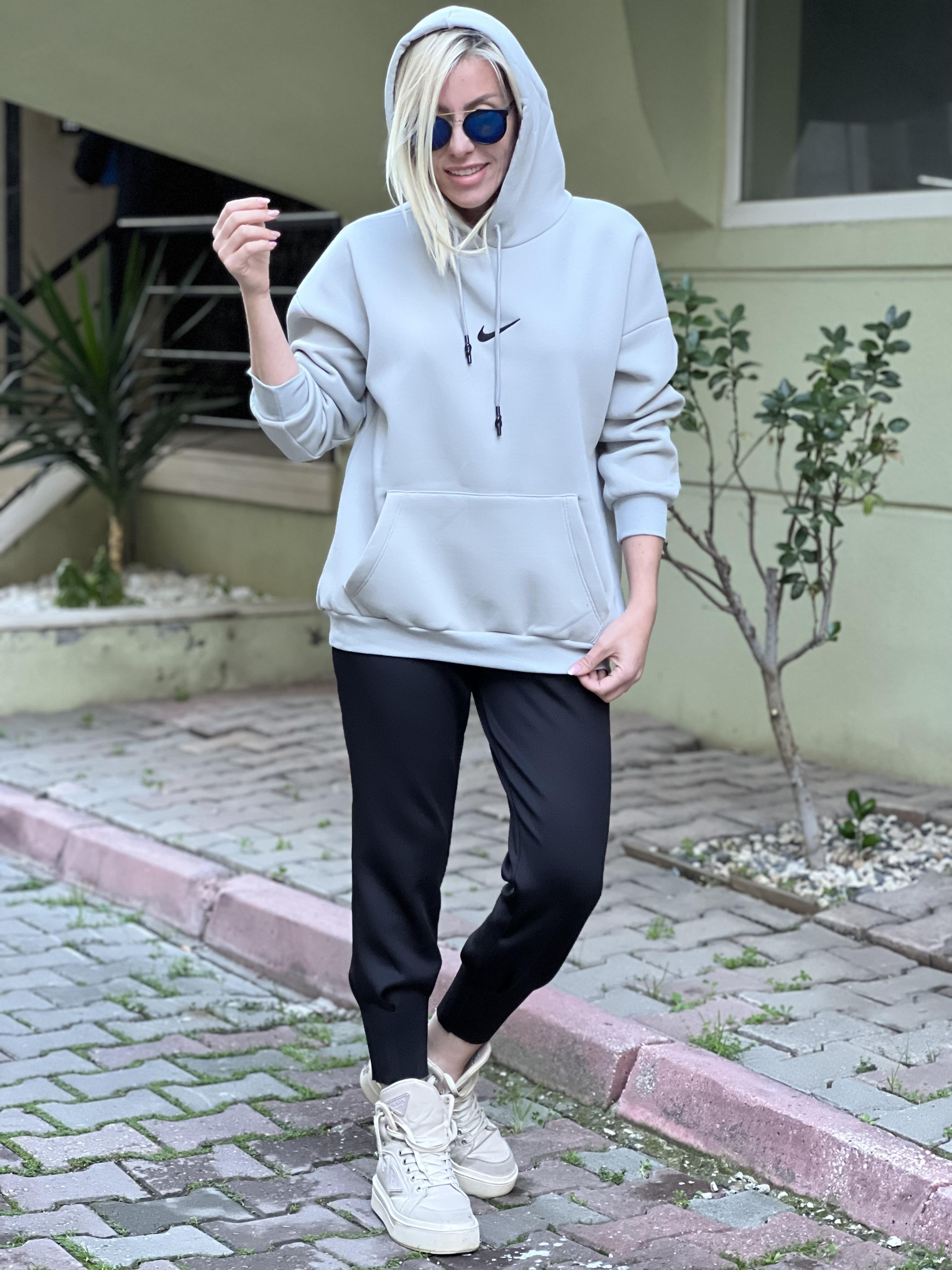 GRİ KAPŞONLU SWEAT