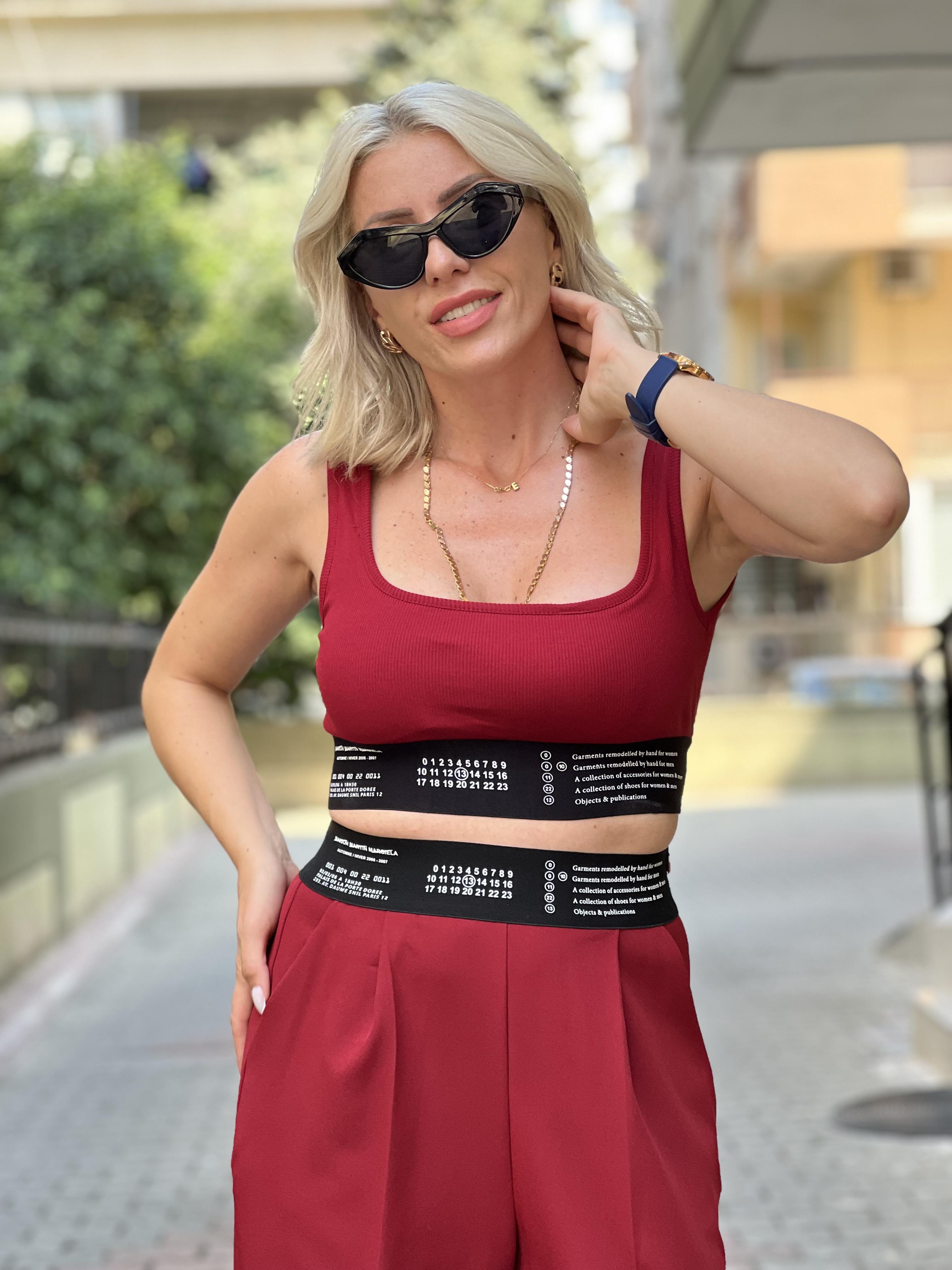 HAPPY KIRMIZI CROP