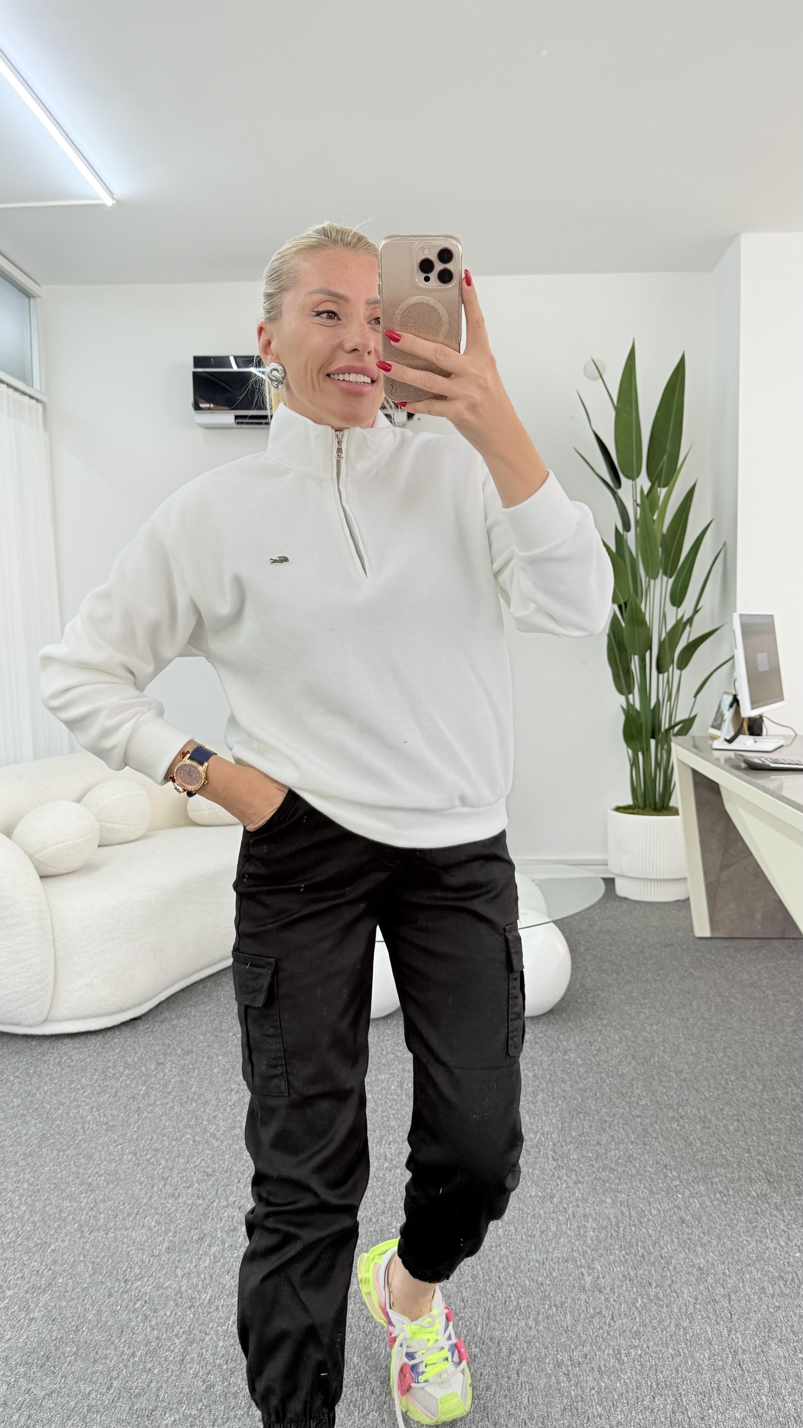 JAYLA BEYAZ SWEATSHIRT